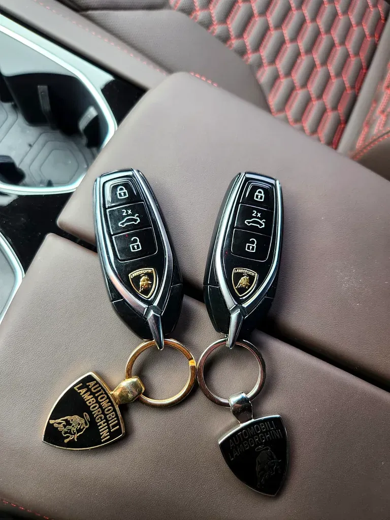 Lamborghini Urus 2024